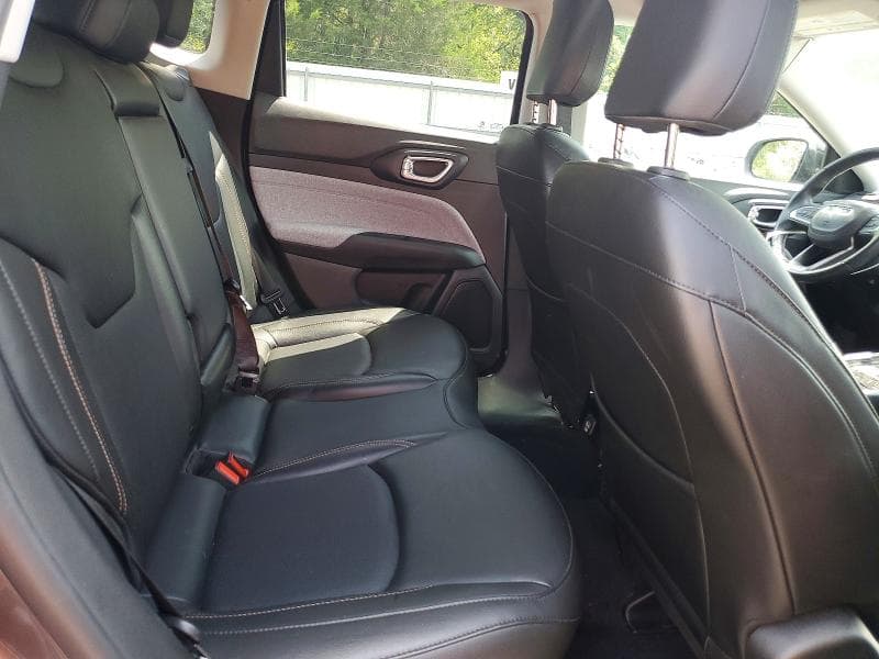 2022 JEEP COMPASS LATITUDE LUX 11