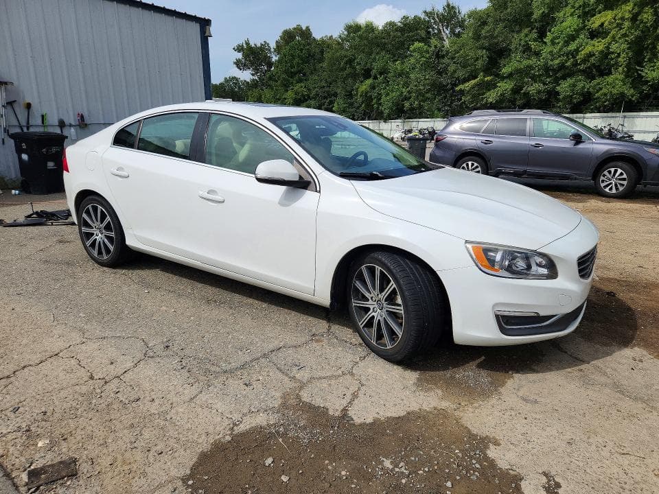 2017 VOLVO S60 PREMIER 4