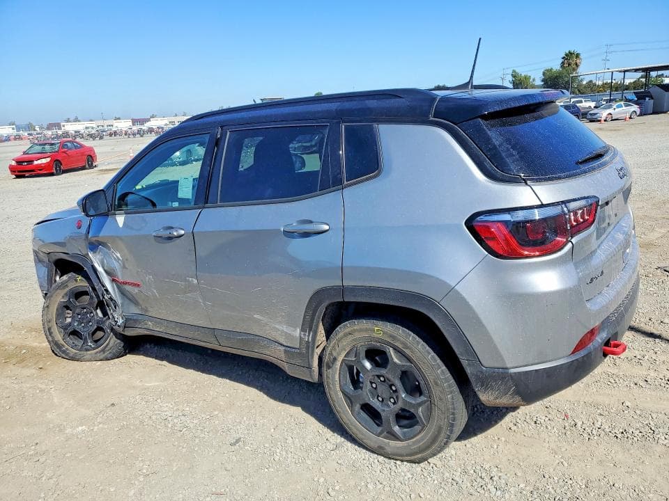 2023 JEEP COMPASS TRAILHAWK 2