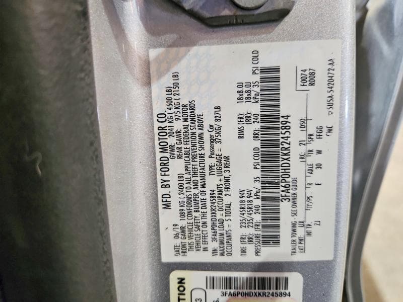 2019 FORD FUSION SE 12