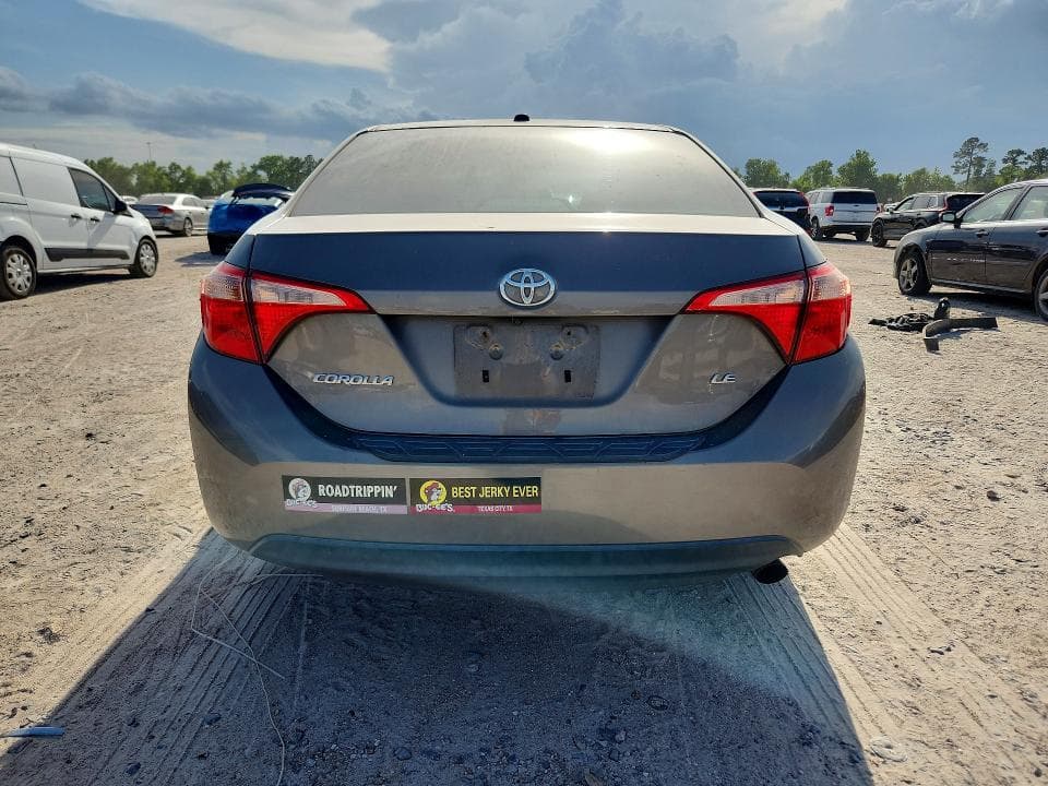 2017 TOYOTA COROLLA LE 6