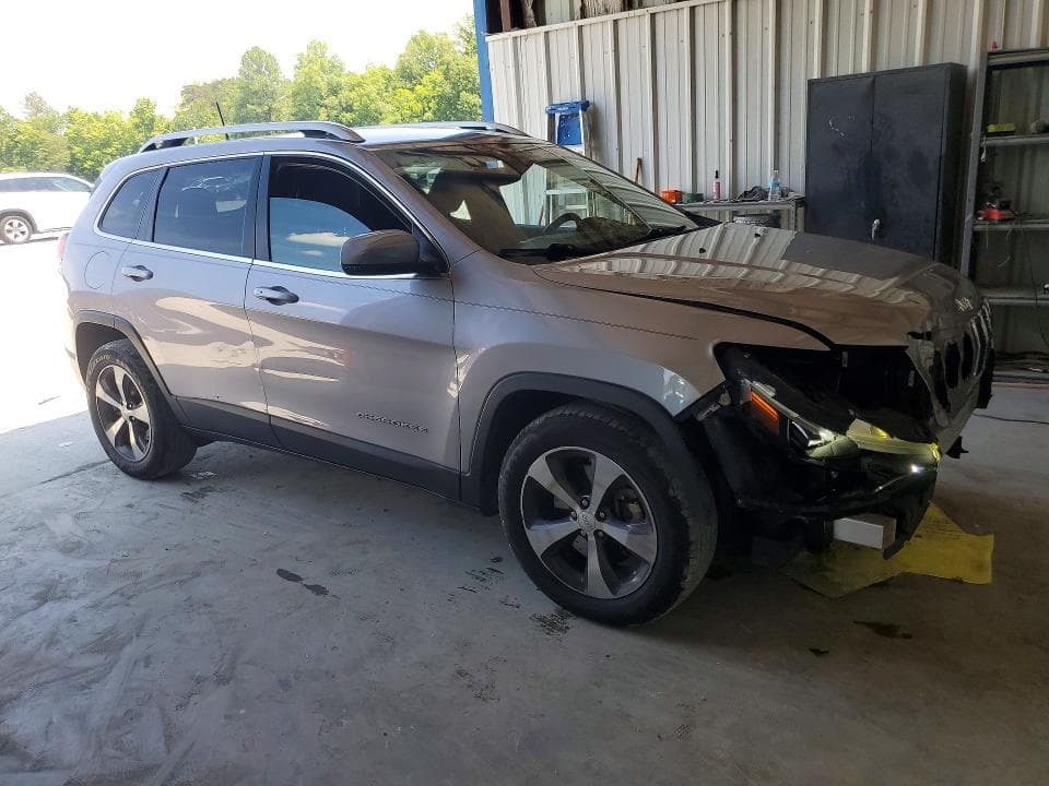 2019 JEEP CHEROKEE LIMITED 4
