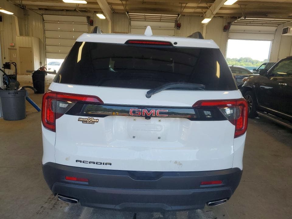 2023 GMC ACADIA SLE 6