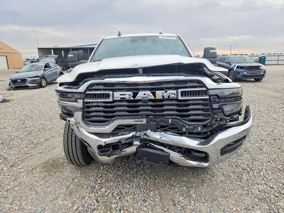 2026 RAM 2500 TRADESMAN 5