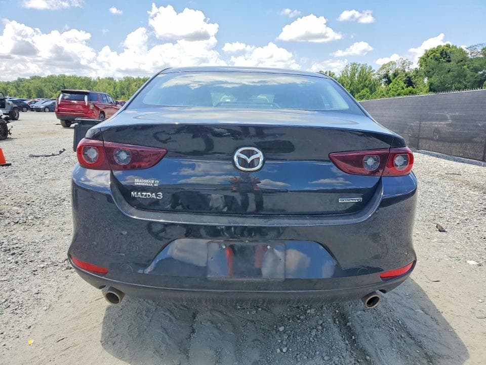 2022 MAZDA 3 6