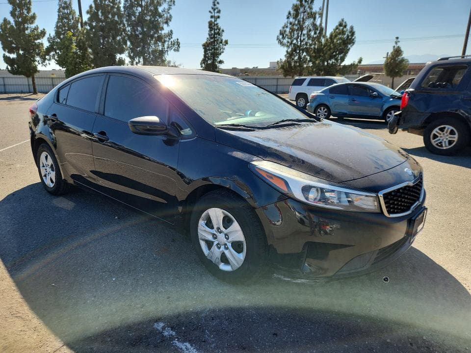 2018 KIA FORTE LX 4