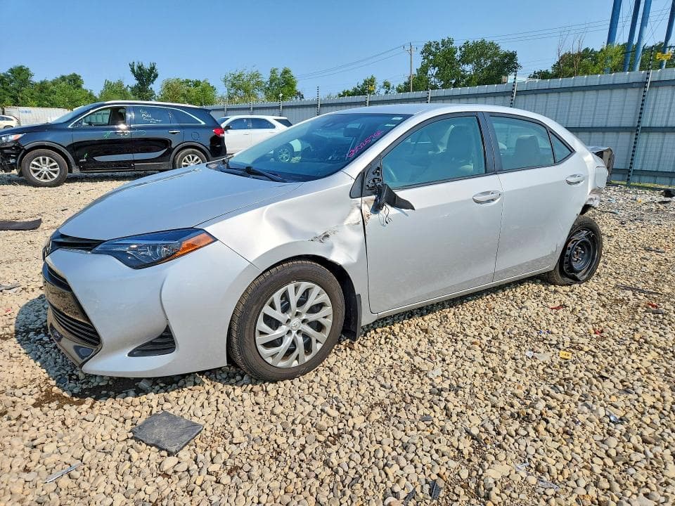 2019 TOYOTA COROLLA LE
