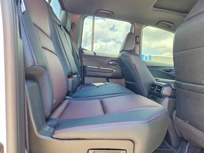 2025 HONDA RIDGELINE BLACK EDITION 10