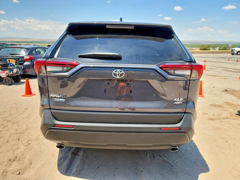 2025 TOYOTA RAV4 XLE XLE PRE 6