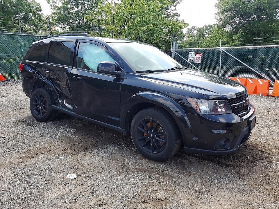 2019 DODGE JOURNEY SE 4