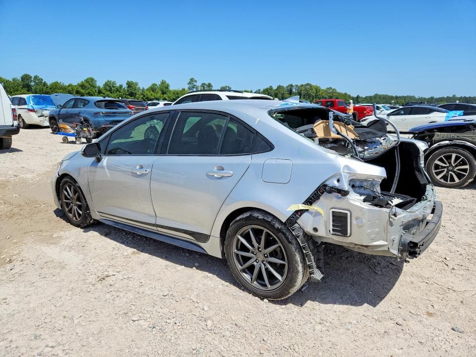 2022 TOYOTA COROLLA SE 2