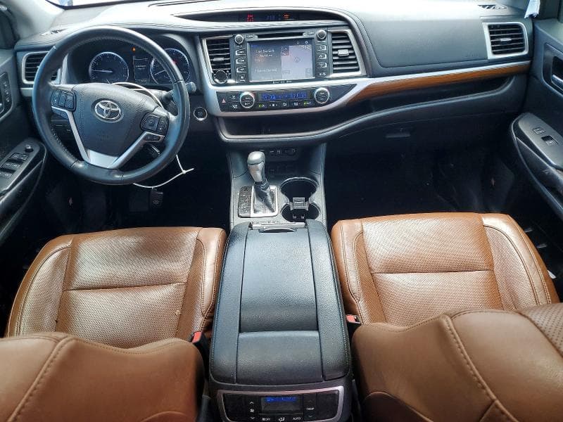 2019 TOYOTA HIGHLANDER LIMITED 8