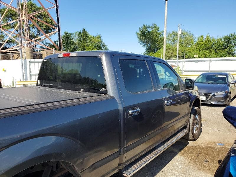 2017 FORD F150 SUPERCREW 10