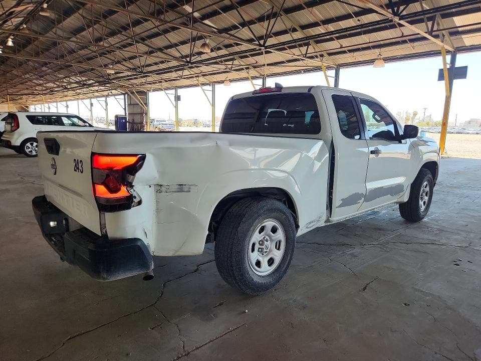 2024 NISSAN FRONTIER S 3