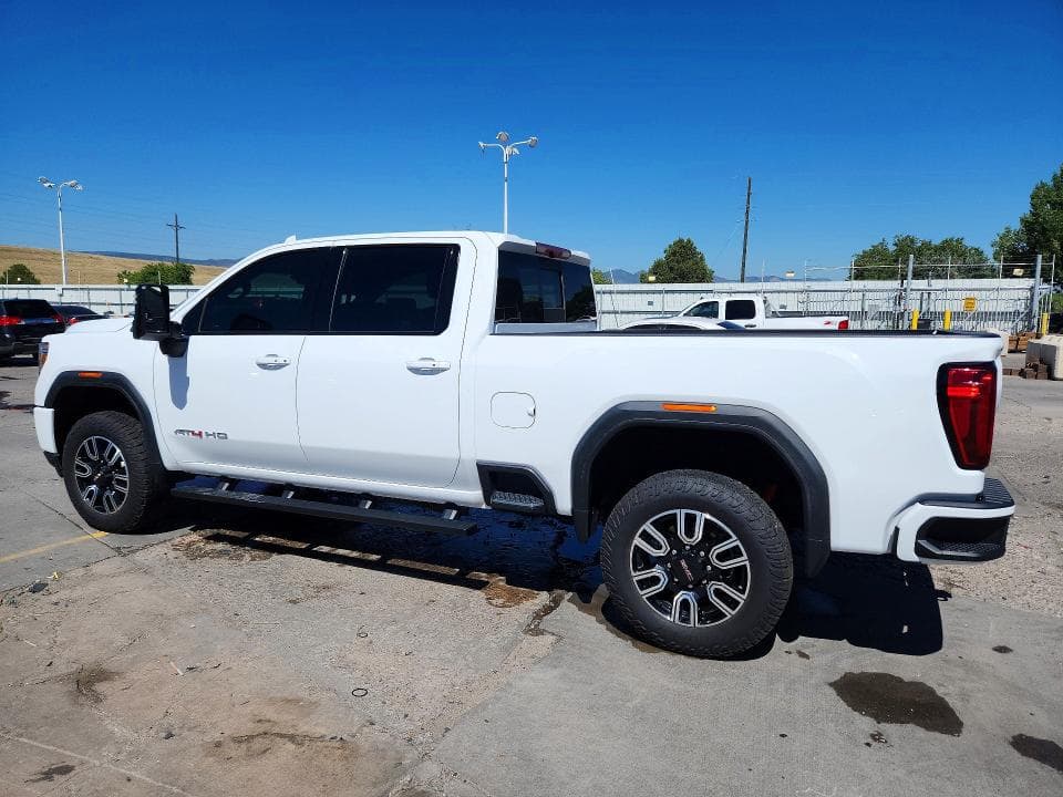 2022 GMC SIERRA K2500 AT4 2