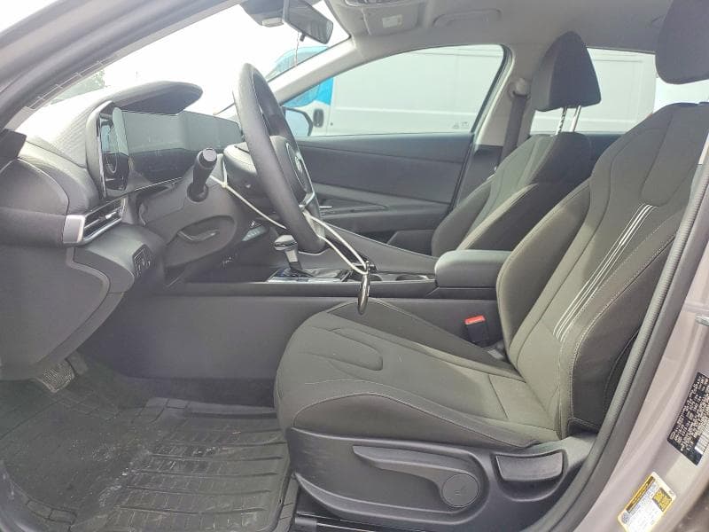 2024 HYUNDAI ELANTRA BLUE 7