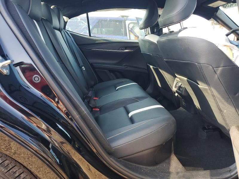 2025 TOYOTA CAMRY SE 10