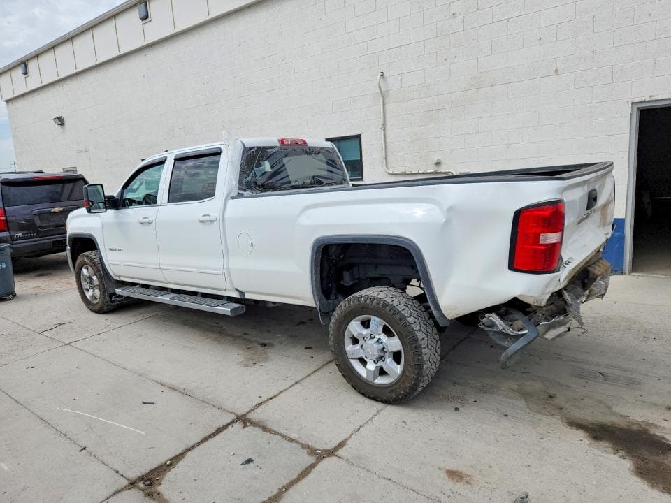 2017 GMC SIERRA SLE 2