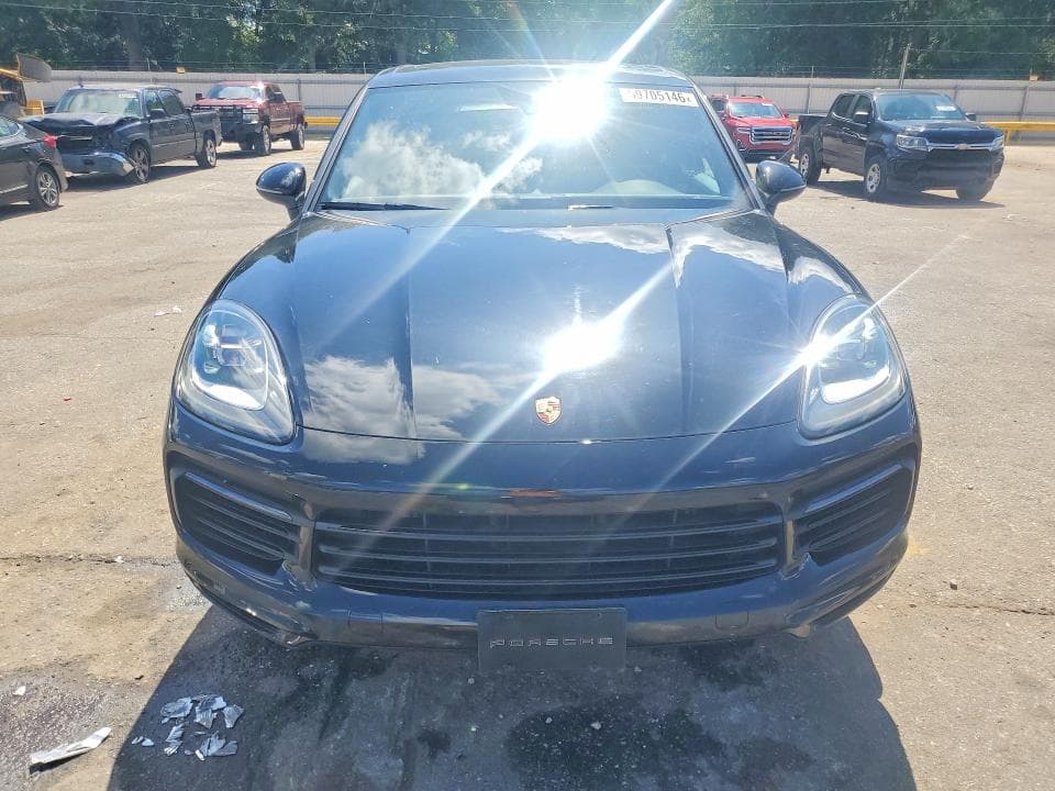 2023 PORSCHE CAYENNE BASE 5