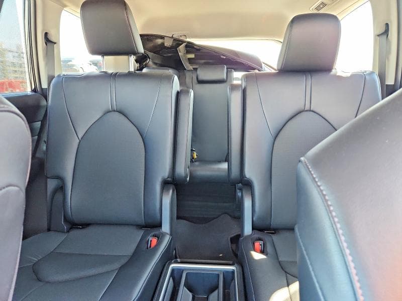 2025 TOYOTA GRAND HIGHLANDER XLE 10
