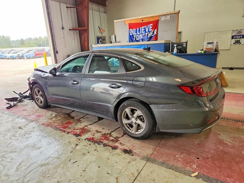 2023 HYUNDAI SONATA SE 2