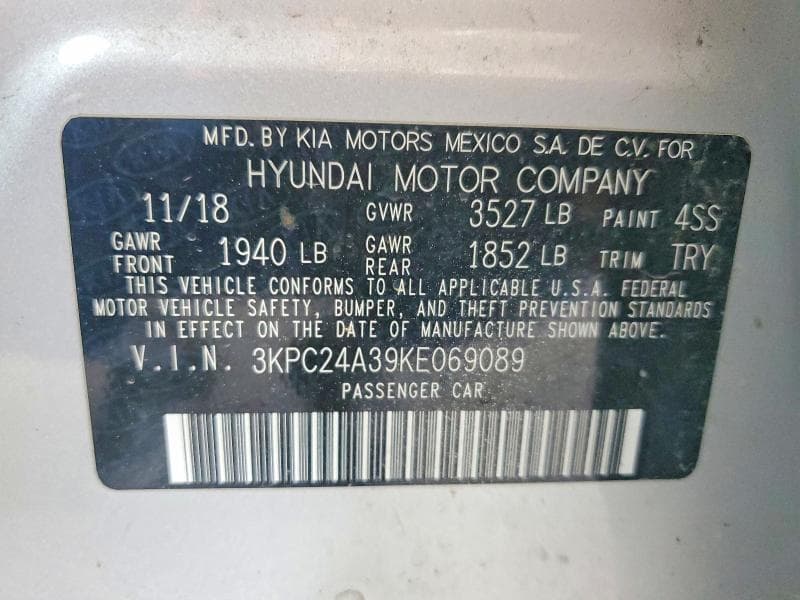 2019 HYUNDAI ACCENT SE 12