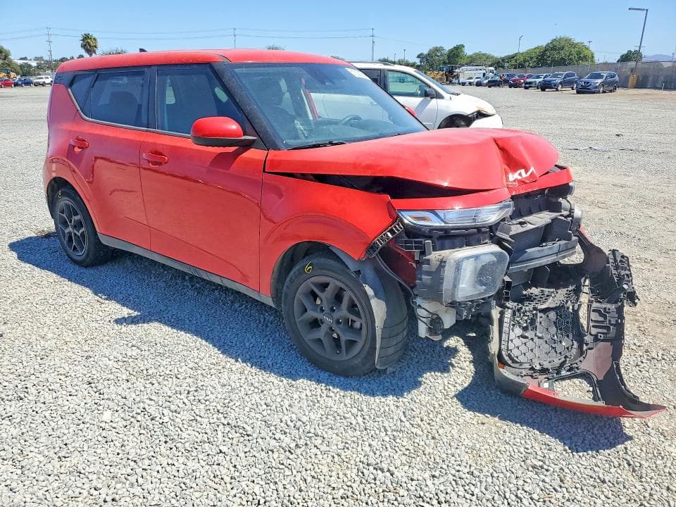 2022 KIA SOUL LX 4