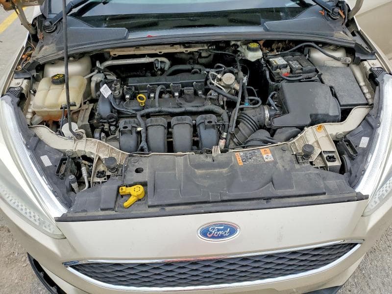 2017 FORD FOCUS SE 11