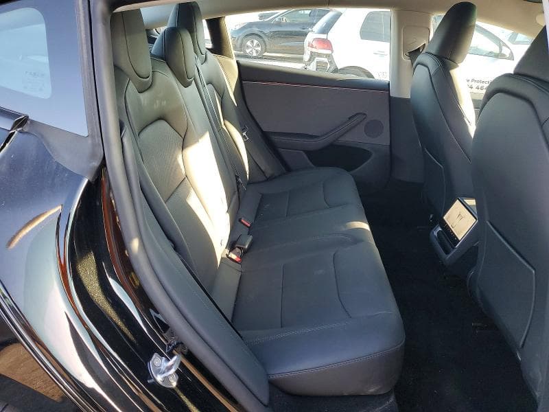 2026 TESLA MODEL 3 10