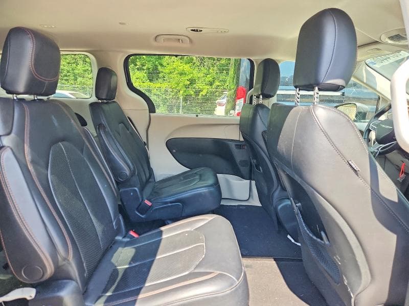 2018 CHRYSLER PACIFICA TOURING L 11