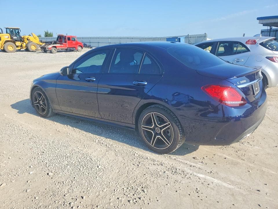 2020 MERCEDES-BENZ C 300 2