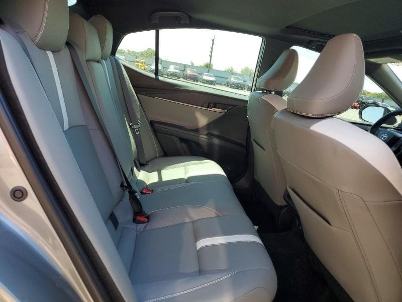 2025 TOYOTA CAMRY SE 10