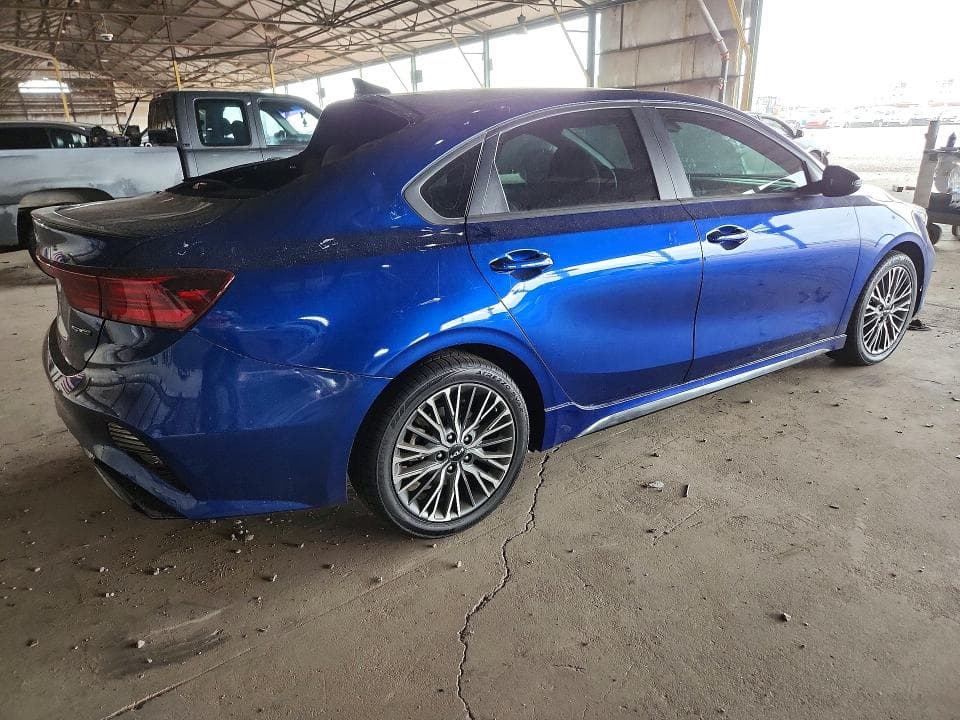 2024 KIA FORTE GT LINE 3