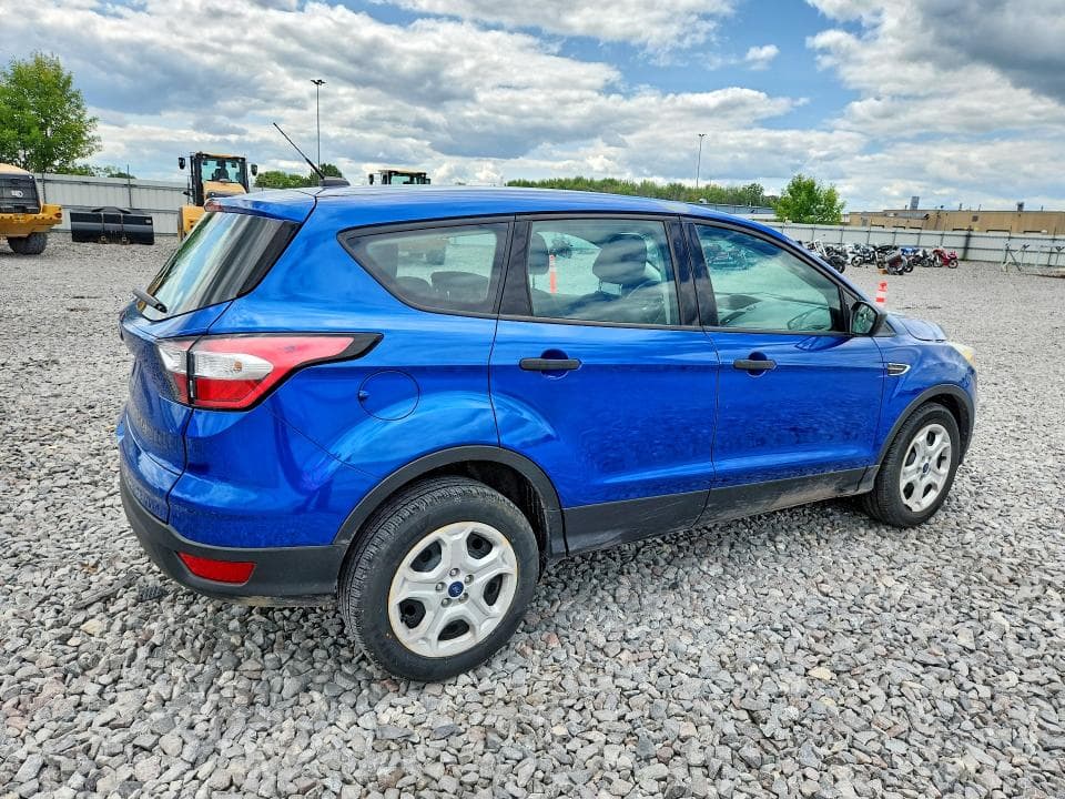 2017 FORD ESCAPE S 3