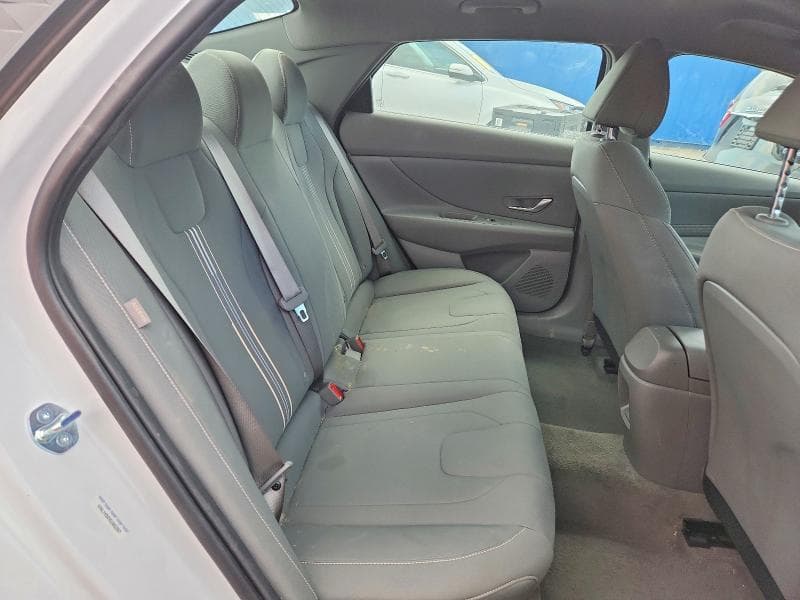 2025 HYUNDAI ELANTRA SEL SPORT 10