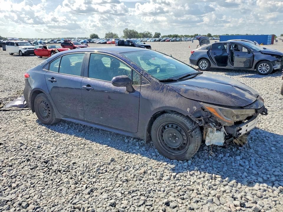 2025 TOYOTA COROLLA LE 4