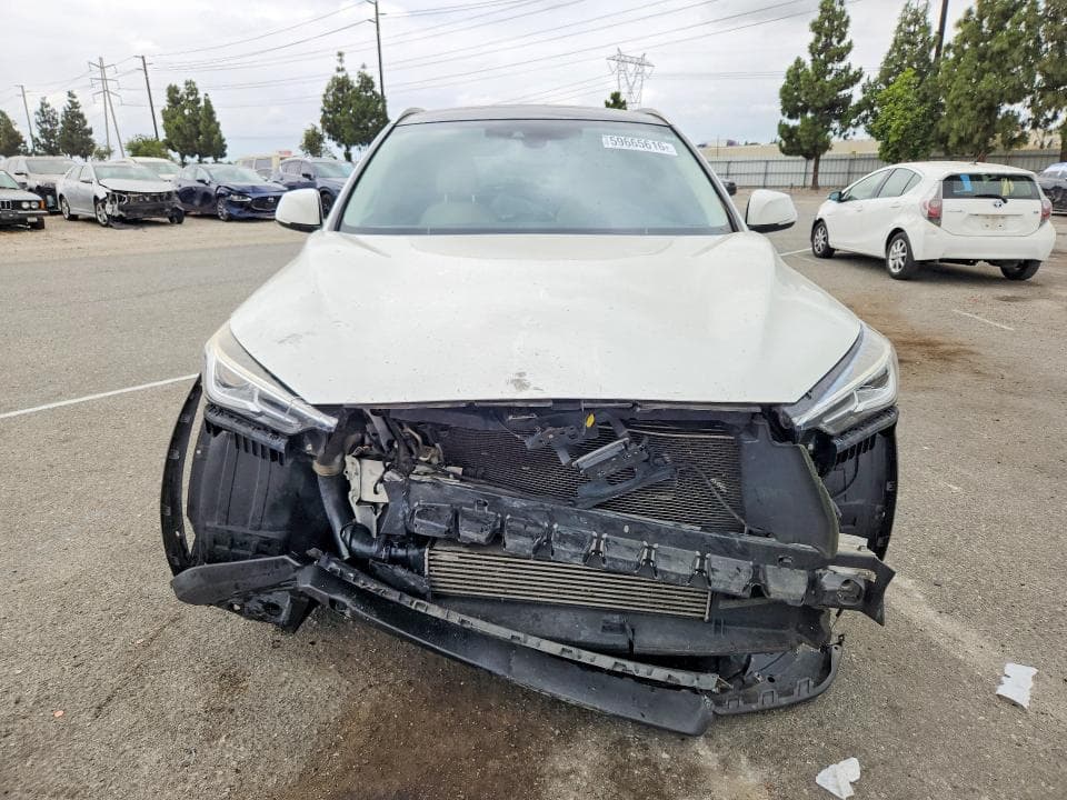 2019 INFINITI QX50 LUXE 5