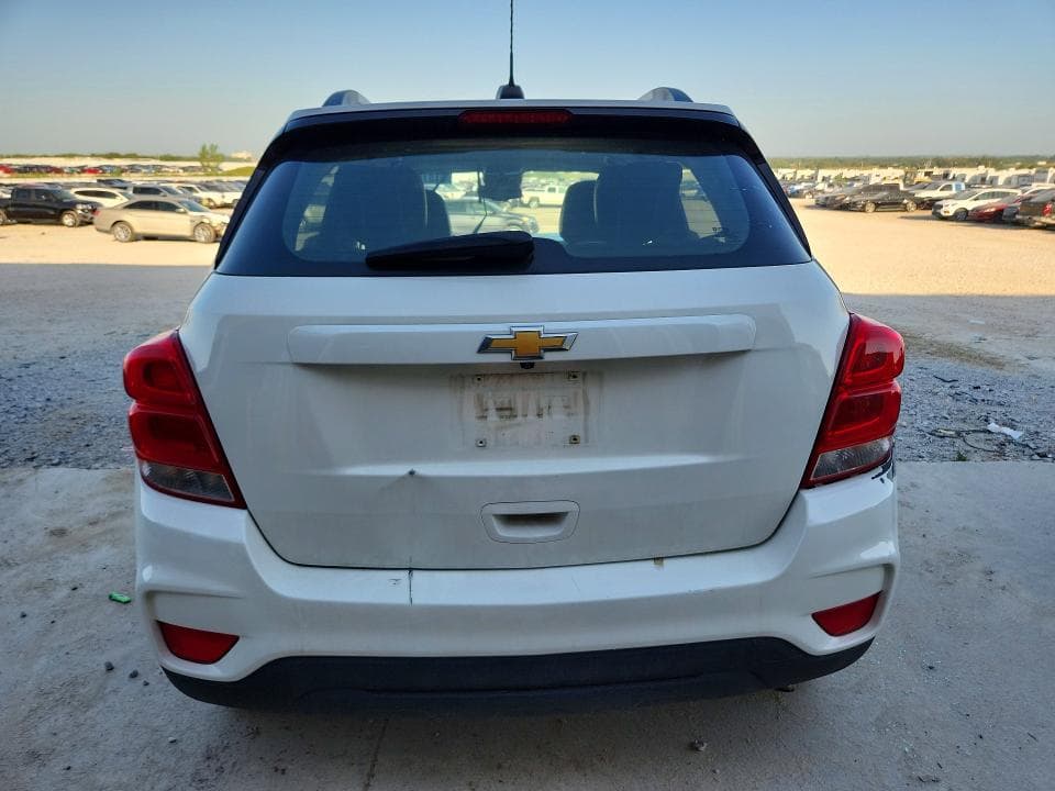 2021 CHEVROLET TRAX 1LT 6