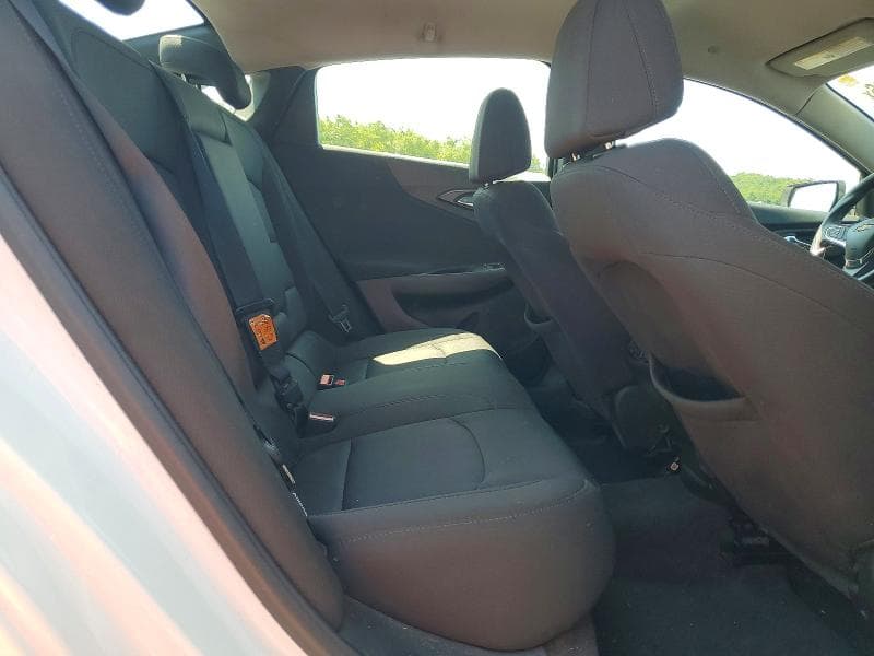 2018 CHEVROLET MALIBU LT 10