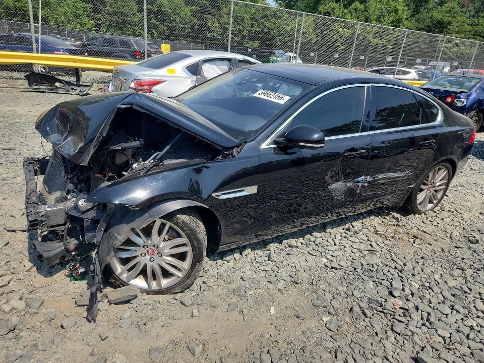 2017 JAGUAR XF PRESTIGE - 1