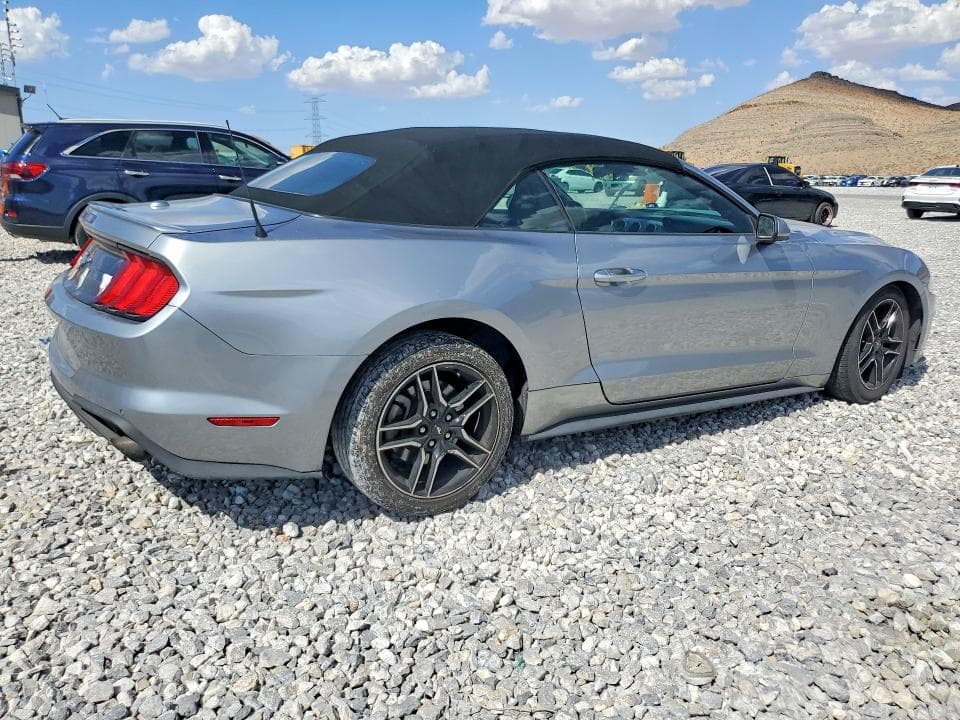 2022 FORD MUSTANG 3