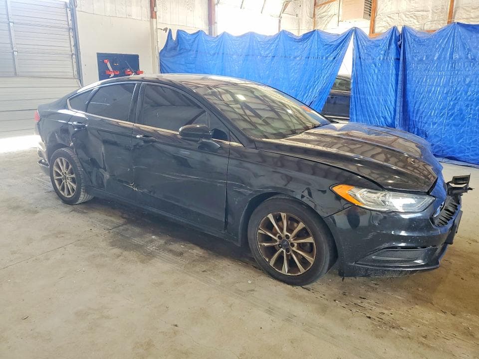 2017 FORD FUSION SE 4