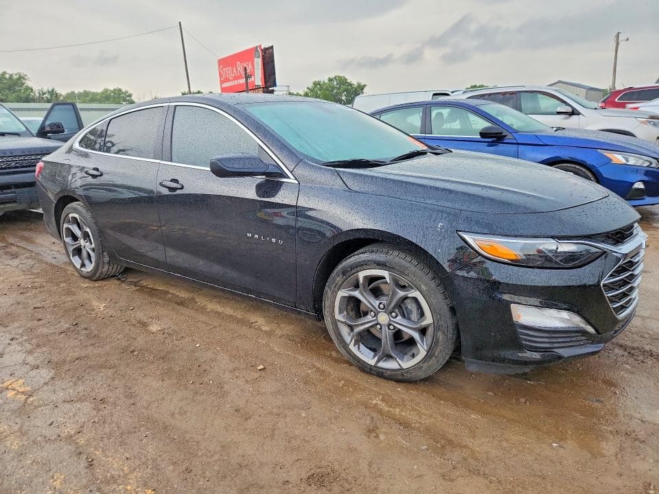 2022 CHEVROLET MALIBU LT 4