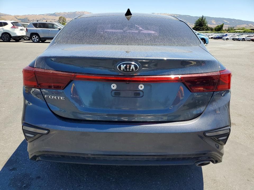 2020 KIA FORTE LXS 6