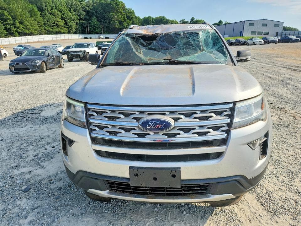 2019 FORD EXPLORER XLT 5