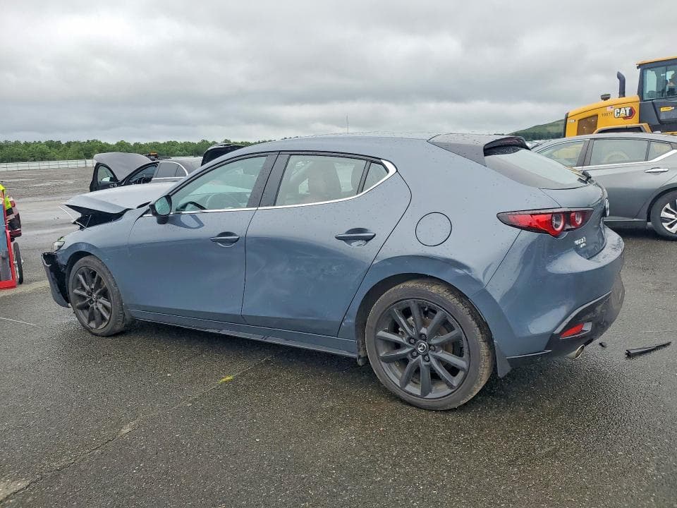 2025 MAZDA 3 PREFERRED 2