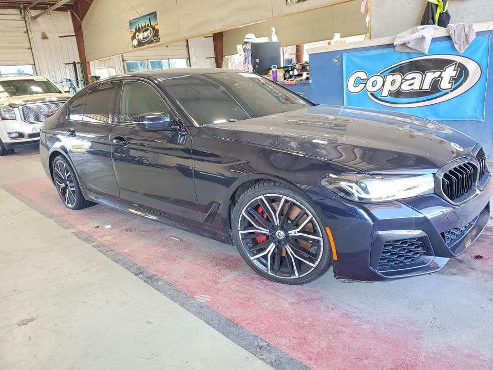 2023 BMW M550XI 4