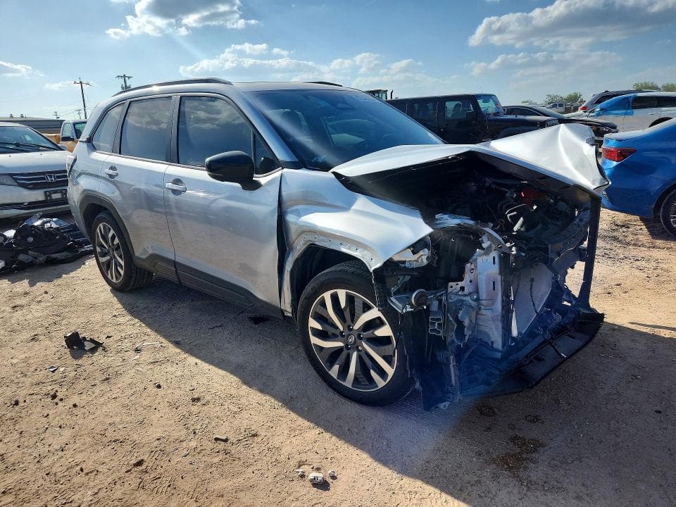 2025 SUBARU FORESTER TOURING 4