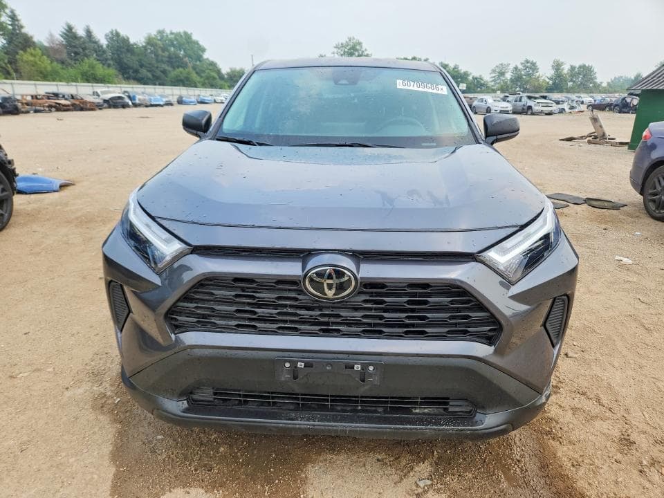 2023 TOYOTA RAV4 LE 5
