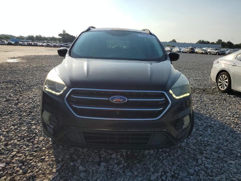 2017 FORD ESCAPE SE 5
